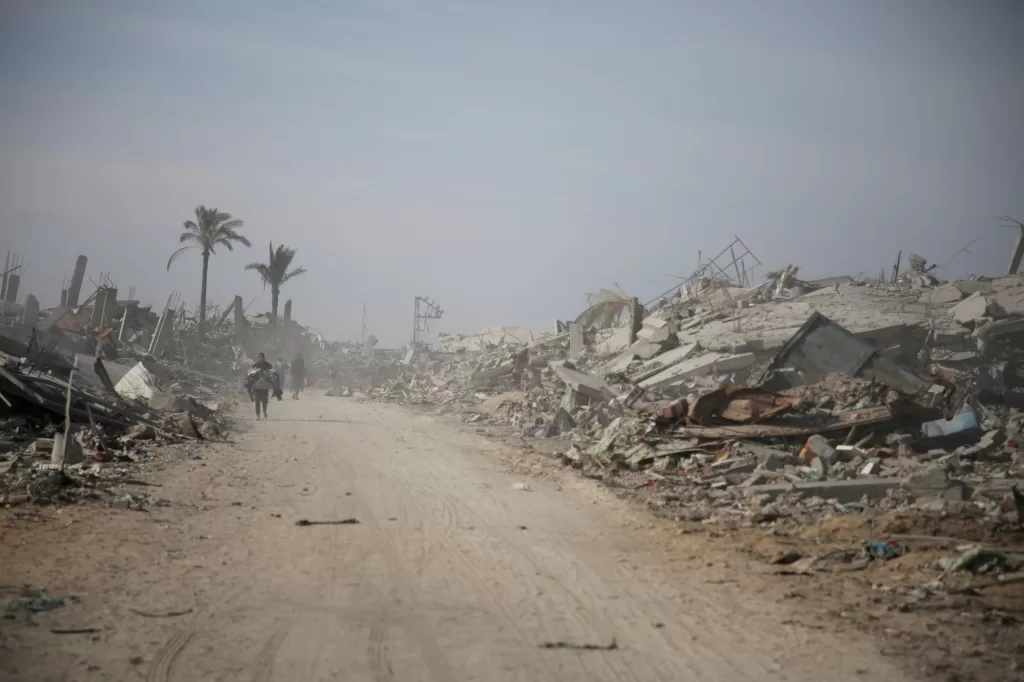 2025-02-01T163557Z_1_LYNXMPEL1015X_RTROPTP_4_ISRAEL-PALESTINIANS-GAZA.jpg