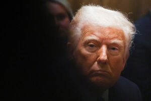 2025-03-25T194234Z_880663180_RC27KDAKEAWZ_RTRMADP_3_USA-TRUMP.jpg