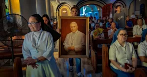 26pope-funeral-sainthood-top1-wmbc-facebookJumbo.jpg