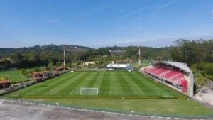 Estadio-Marcelo-Figueiredo-Portugal-Gouvea-no-CFA-Laudo-Natel-em-Cotia-SP-e1732289441523.jpg