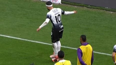 Memphis-causa-confusao-em-classico-e1743130039744.jpeg