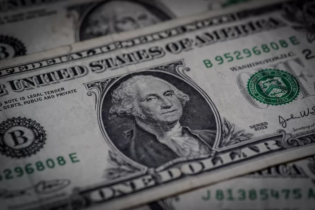 dollar-6595767_1280.jpg