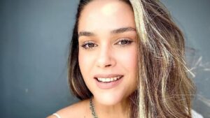 fernanda-vasconcelos-e1743878701228.jpg