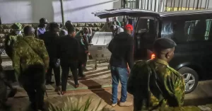 01kenya-1-tlzq-facebookJumbo.jpg