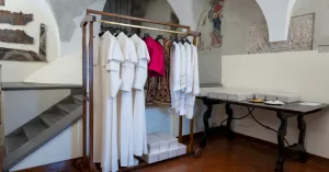 08pope-conclave-after-white-smoke-bcfk-facebookJumbo.jpg