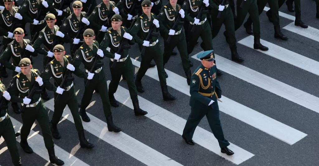 09int-russia-victory-day-lgtb-facebookJumbo.jpg