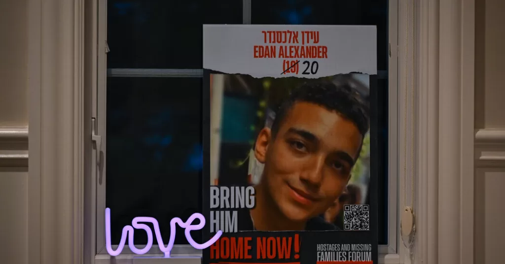 11int-israel-hostage-hbvk-facebookJumbo.jpg