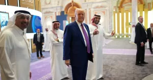 13Trump-ME-Photos-facebookJumbo.jpg