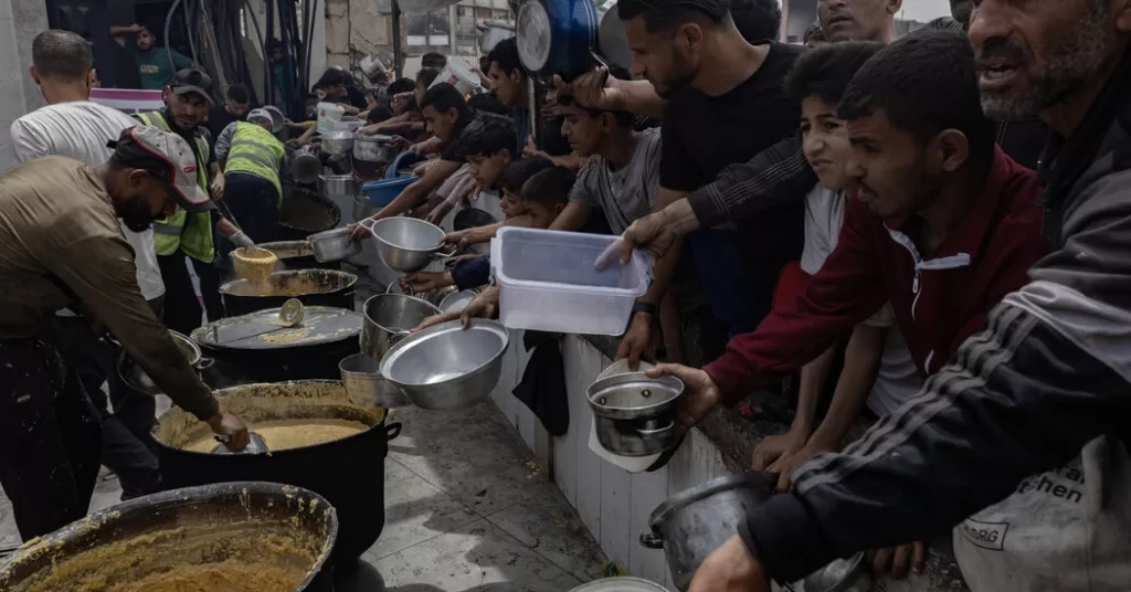 13int.idf-starvation-01-wgth-facebookJumbo.jpg