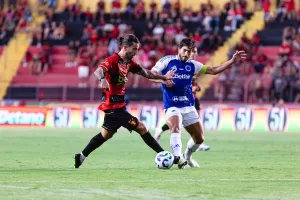 1747029522_Cruzeiro-da-show-sobre-o-Sport.jpg