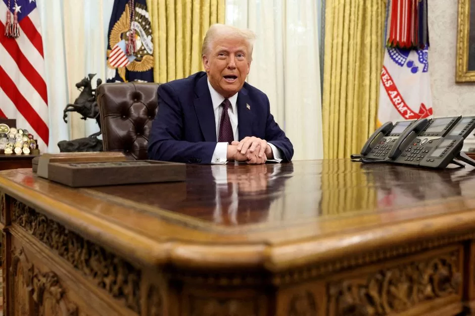 2025-02-21T225649Z_1_LYNXNPEL1K0TS_RTROPTP_4_EUA-TRUMP-APROVACAO.jpg