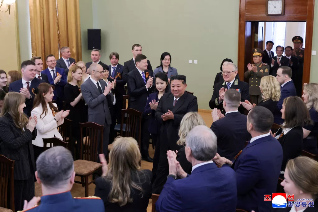 2025-05-17T155717Z_1_LYNXMPEL4G0AA_RTROPTP_4_NORTHKOREA-RUSSIA.jpg