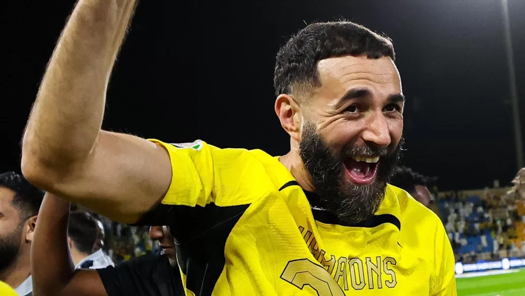 Al-Ittihad vira sobre Al-Raed e conquista título saudita