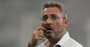 Alexandre Mattos encaminha saída do Cruzeiro para ser CEO do Santos
