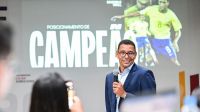 Gilberto Silva relembra início da carreira e celebra reconhecimento da Fifa