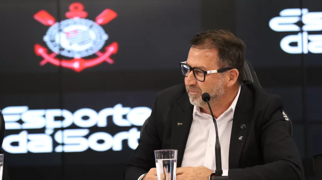 Augusto-Melo-Corinthians-e1727979913531.jpg