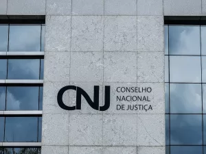 CNJ-persegue-juizes-ideologica.jpg