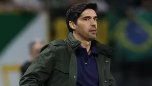 Empresário de Abel vai ao Allianz, e Palmeiras quer acelerar renovação
