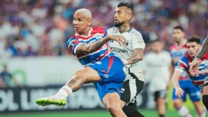 Fortaleza-Colo-Colo-Libertadores-e1746584238394.jpeg