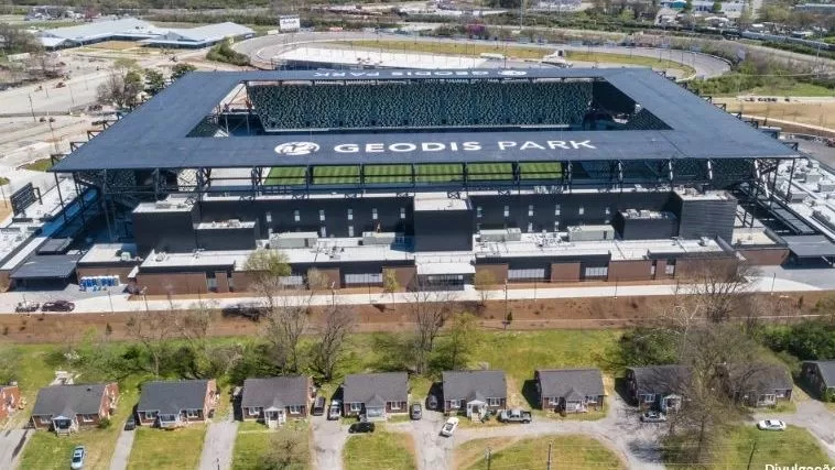 Geodis-Park-em-Nashville-nos-EUA-pode-receber-jogos-do-Mundial-de-Clubes-de-2025-e1718122734564.jpg
