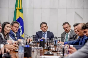 Hugo_Motta-oposicao-anistia.jpg
