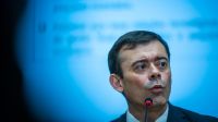 Ceron diz que não há discussão com Tesouro sobre reajuste de benefícios