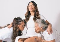 Lexa homenageia a mãe e sua filha no dia das mães: "Amor inexplicável"