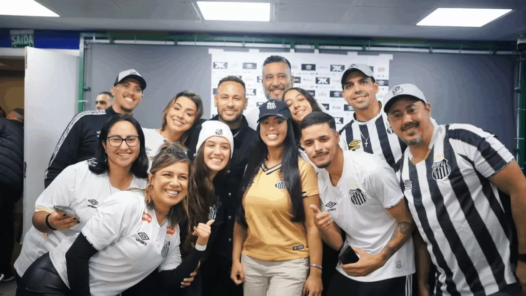 Santos promove ação de encontro com Neymar e sócios em jogo do Brasileirão