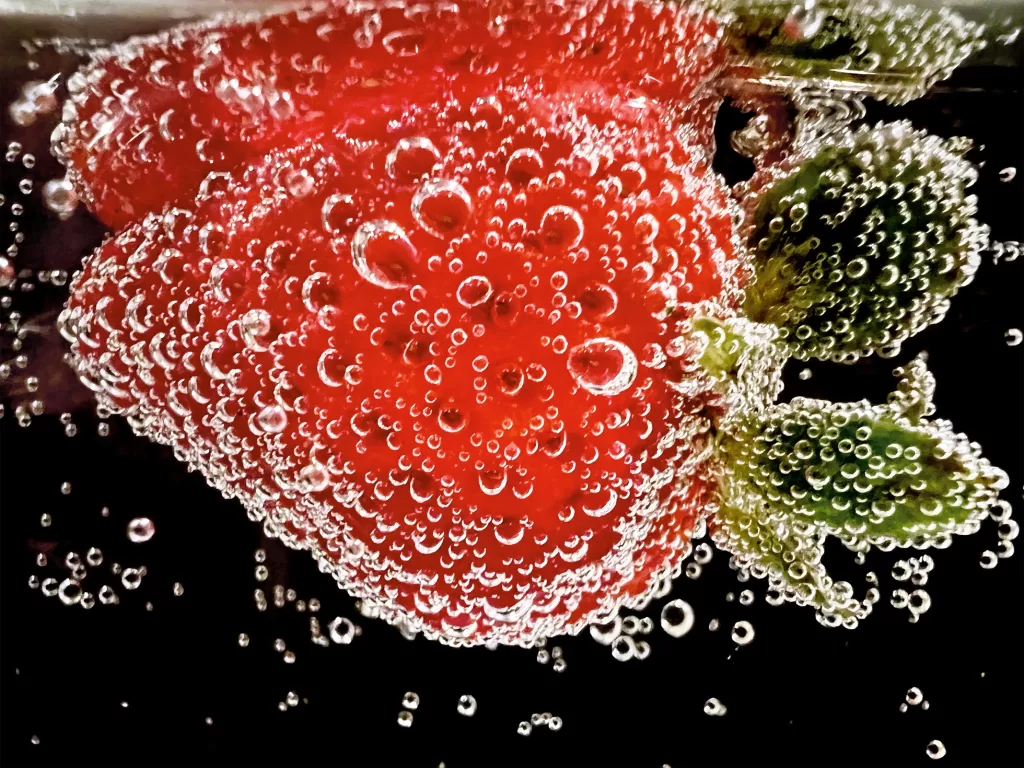 apple-shot-on-iphone-macro-ashley-lee.jpg