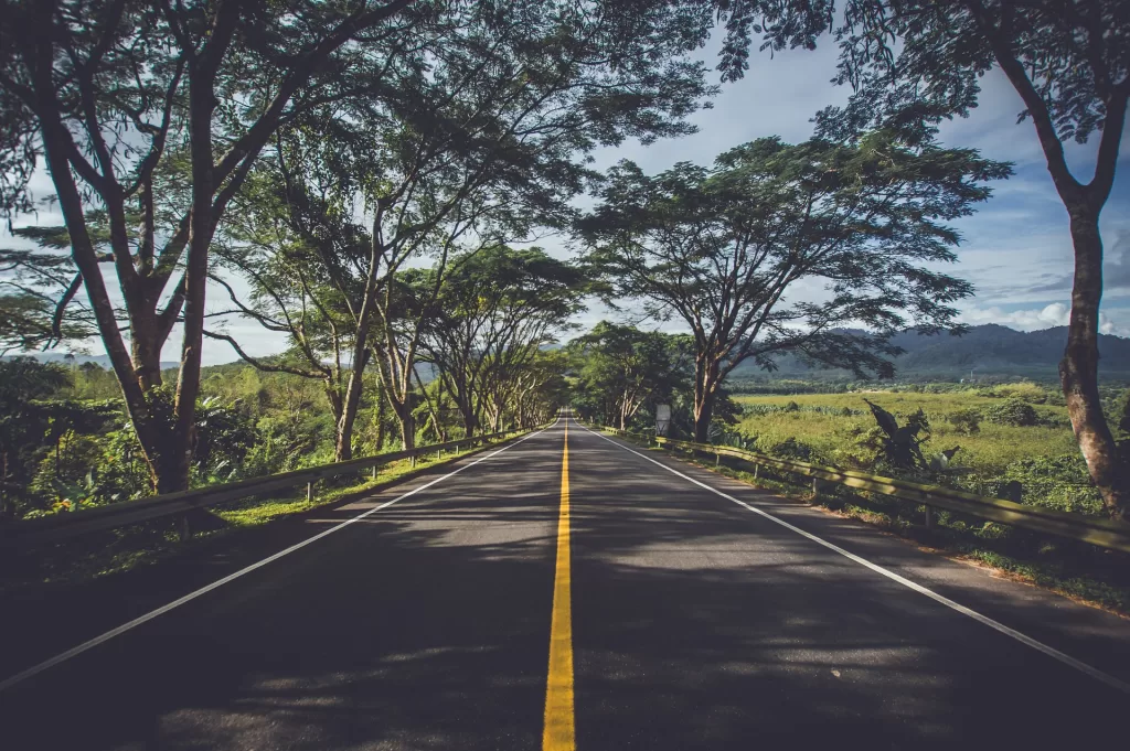 asphalt-2178703_1920.jpg
