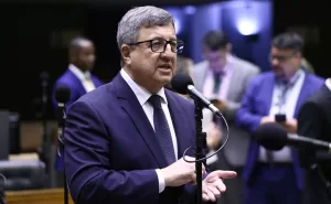 deputado-danilo-forte.jpg