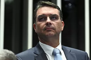 flavio-bolsonaro.jpg