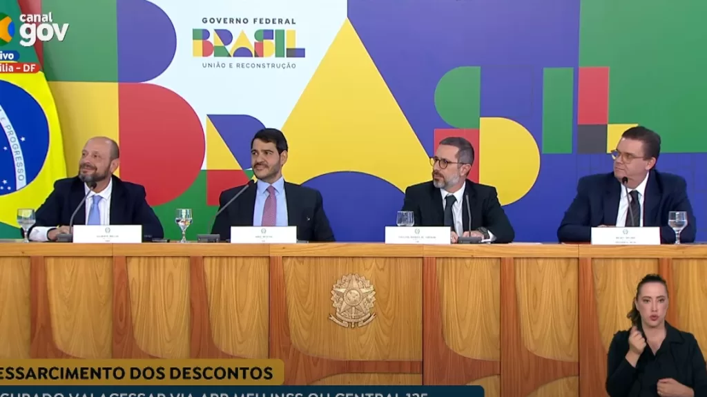 fraude-inss-coletiva-governo-08-05-2025-foto-reproducao-canal-gov.jpg