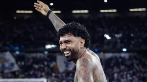 gabigol-cruzeiro-vila-nova-copa-do-brasil_54777d-e1746191113206.jpg