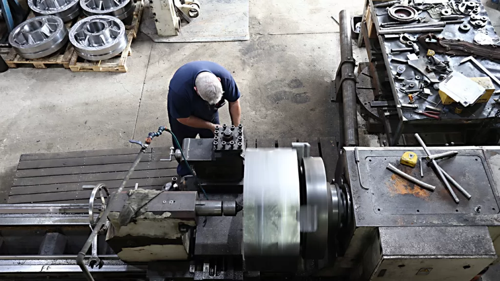 industria-foto-albari-rosa-gazeta-do-povo-arquivo.jpg