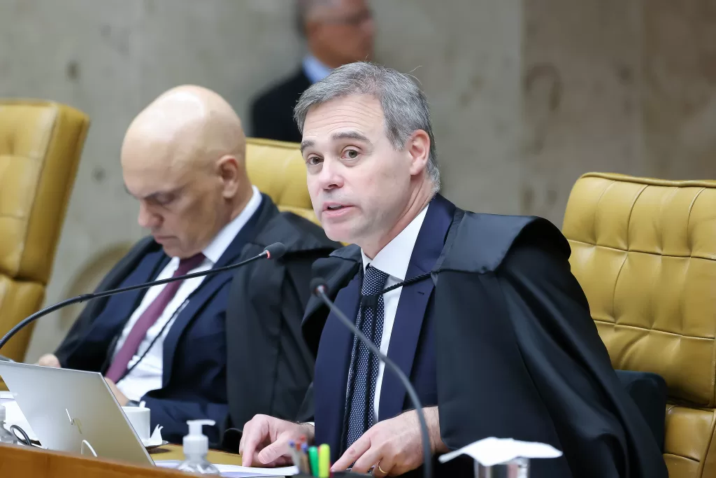 mendonca-moraes-stf.jpg