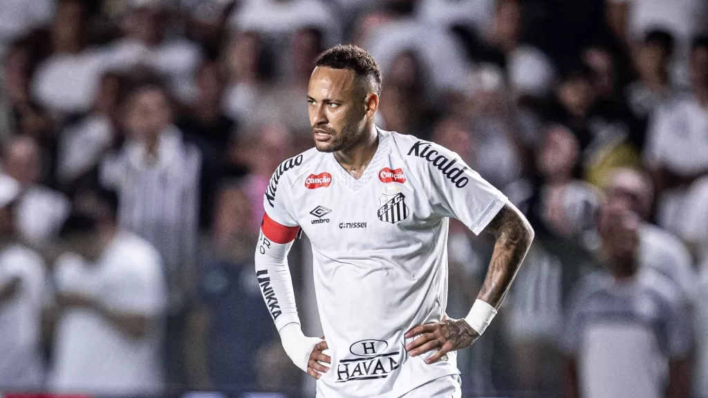 neymar-santos-atletico-mg-brasileirao-e1746462177794.jpg