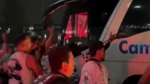 protesto-torcida-vasco-e1746977816893.png