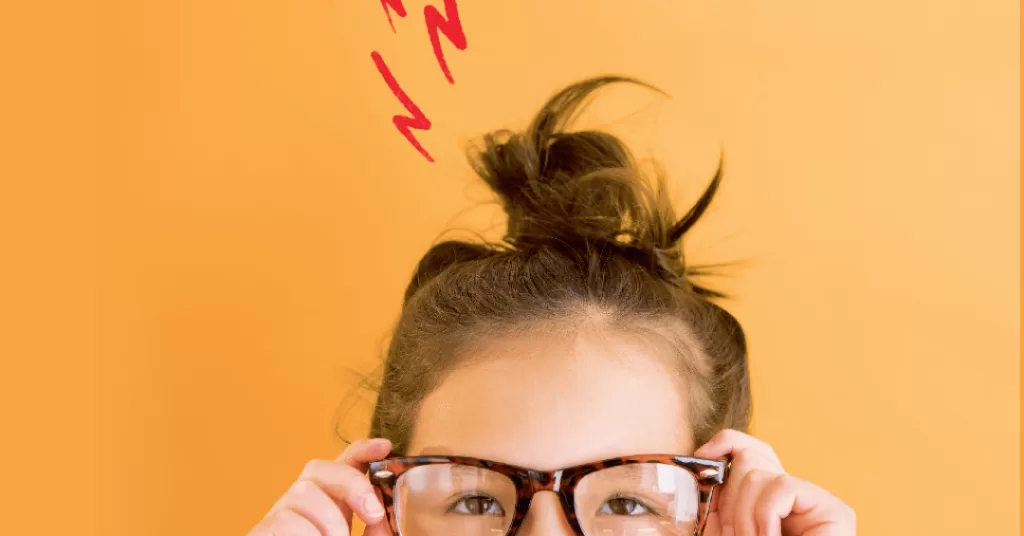 saude-medicina-familia-oculos-miopia-astigmatismo-crianca.png