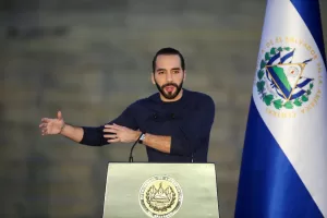 2023-12-21t195237z-1221885824-rc25h4awc3km-rtrmadp-3-el-salvador-bitcoin.jpg