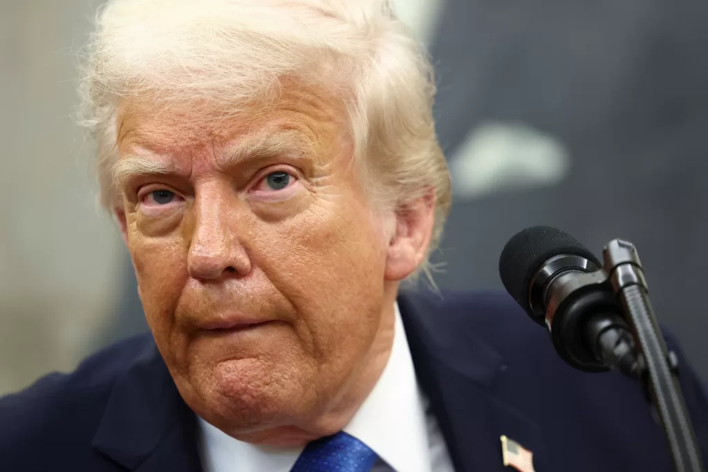2025-05-19t215139z-272912118-rc29lealoshb-rtrmadp-3-usa-trump.jpg