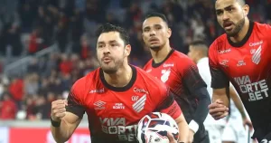 Athletico-PR x Remo: resultado, gols e ficha técnica