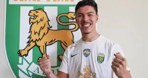 Coritiba vende zagueiro Jean Pedroso em definitivo para o Karpaty, da Ucrânia