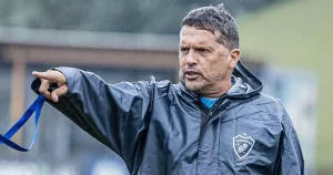 Londrina perde técnico Claudinei Oliveira para o Paysandu