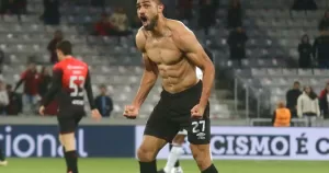 O acaso voltou a jogar pelo Athletico. A Baixada vive noite de loucura