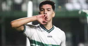 Saiba quanto o Coritiba recebeu pela venda de Jean Pedroso para a Europa