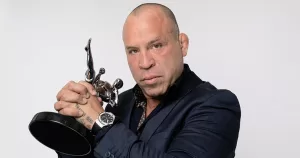 Wanderlei Silva desafiado pelo youtuber TadalaFellas