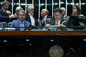 davi-alcolumbre-alessandrovieira.jpg