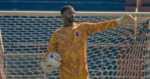 goleiro Felipe relembra momentos da derrocada